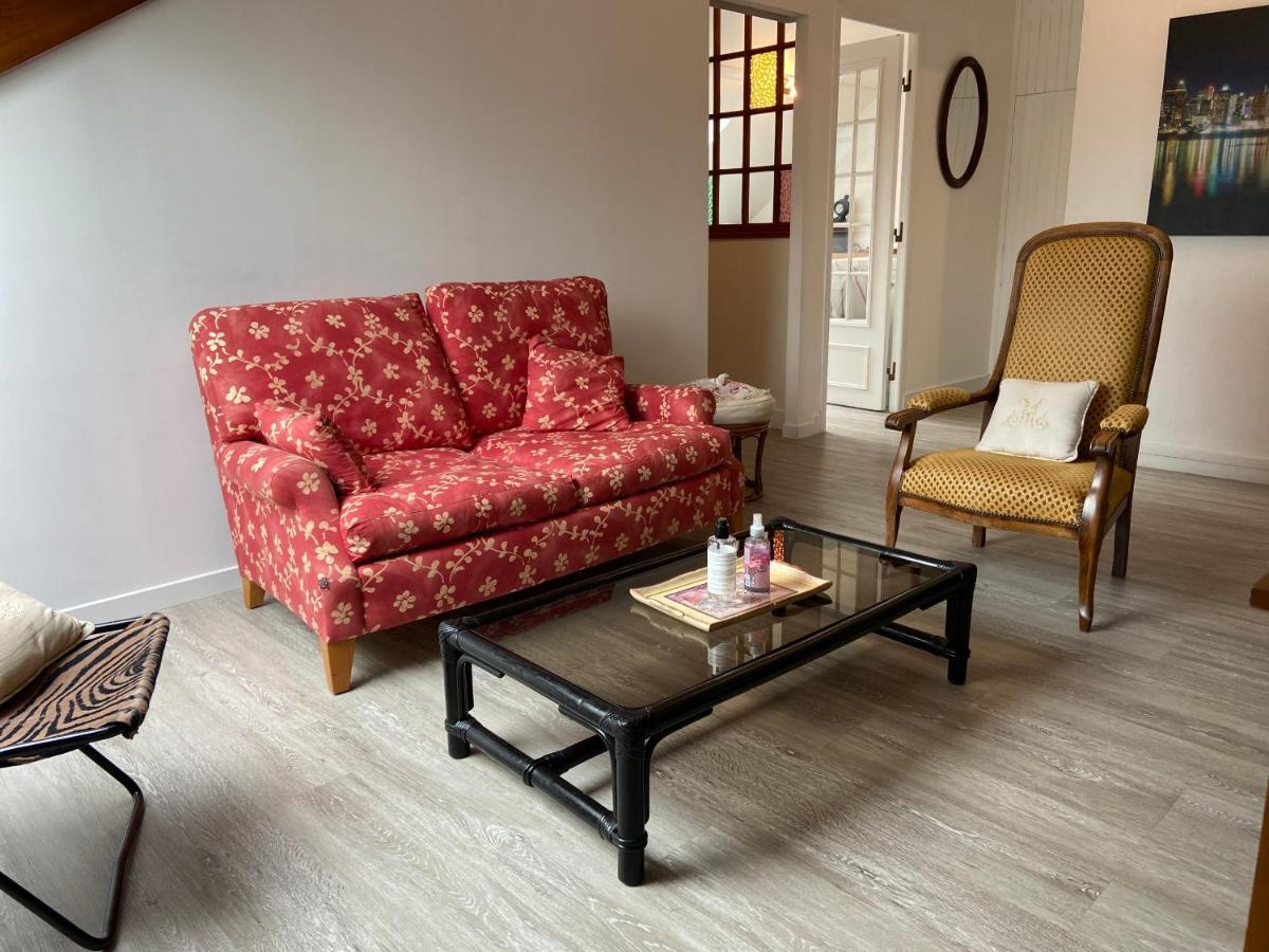 Appartement entier en résidence centre ville Vendôme Esterno foto